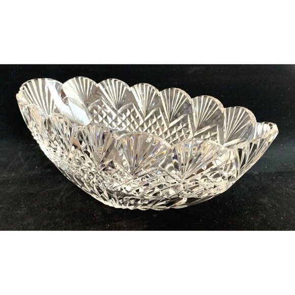 Waterford Crystal Bowl Emily Oval Scalloped Edge Diamond Cut 11" Long 5.25' Wide - Picture 5 of 9